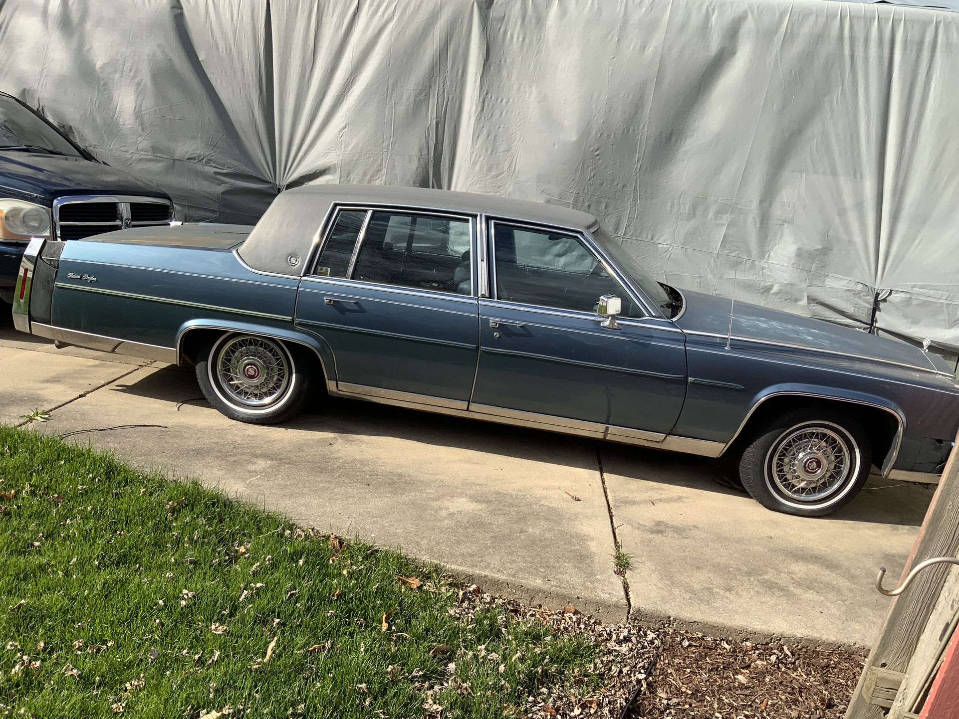 1986 Cadillac Brougham