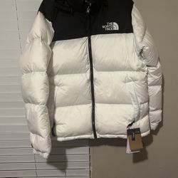 North face Puffer Jacket Large