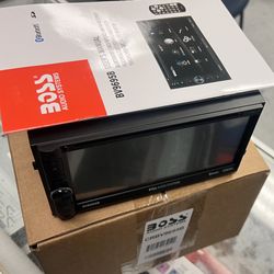6.9” LCD Double Din Bluetooth Stereo.