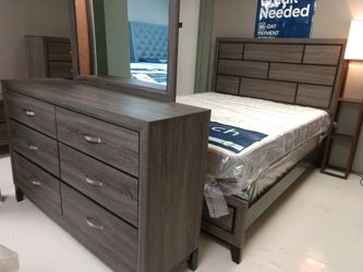 Brand NEW!! Modern 7pc Bedroom SET!