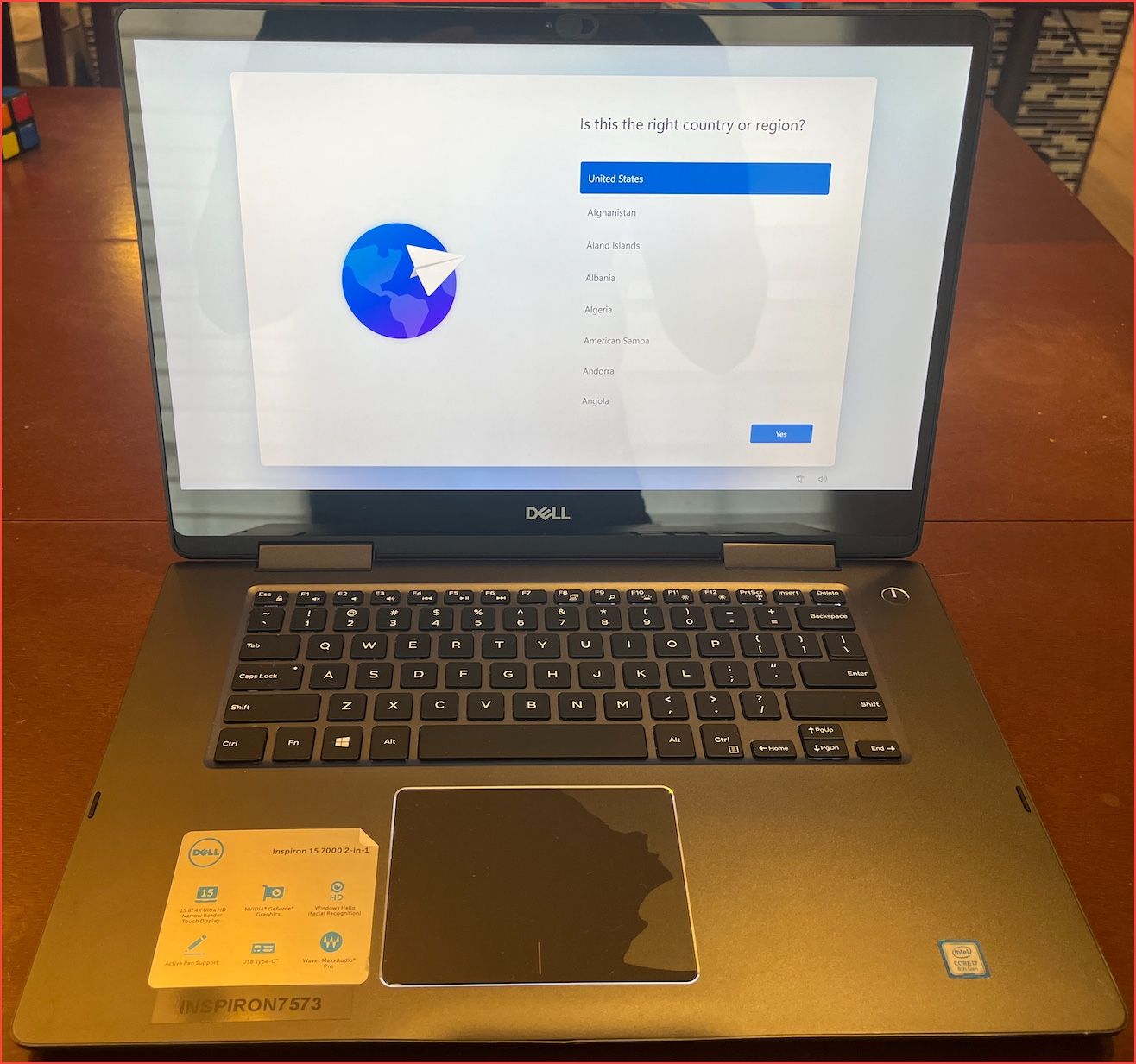 Dell Inspiron 7573 Laptop