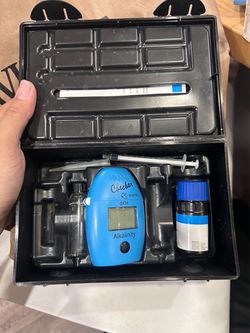 Hanna marine checker