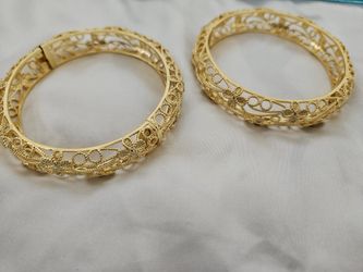 Openable Golden Bangle Set 