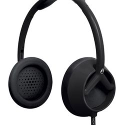  Nixon Trooper 3-Button Mic Matte Black Headphones, charging cable and travel case   AN UNSTOPPABLE FORCE An unstoppable force of sight and sound, wit