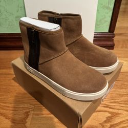 Ugg Adler Sneaker Brown Boot Size 4 Unisex Suede Slip-On Zipper Closure