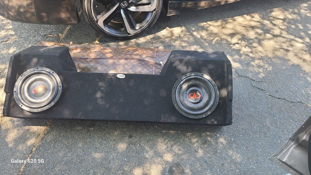 DD AUDIO SPEAKERS