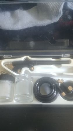 Airbrush kit