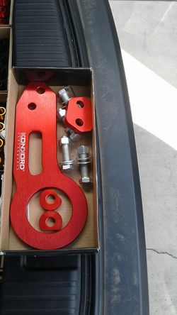 DADOS PARA CARRO M12X1.5 NUEVOS EN SU CAJA DE BARIOS COLORES VERDES ROJOS DORADO NEGROS