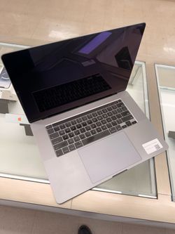 MacBook Pro 2019 i7 16ram 1TB 16”