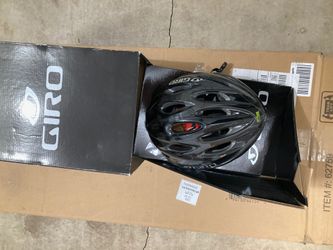 GIRO stylus bicycle helmet — NEW