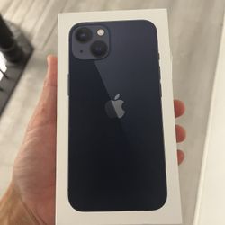 iPhone 13 128GB Midnight – Includes 3 Months Service – Unlocks After 60 Days