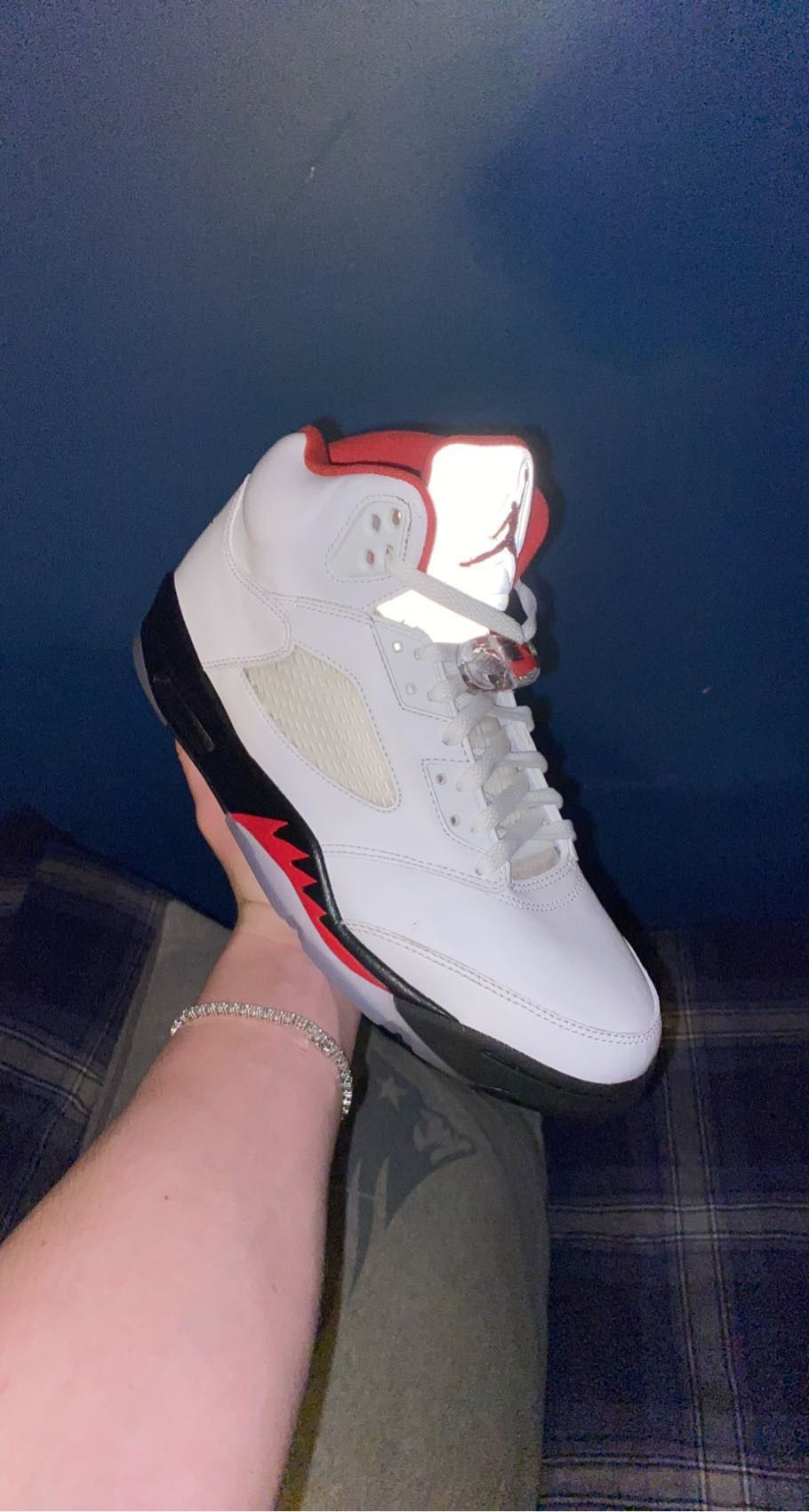 Jordan 5 Retro “Fire Red”