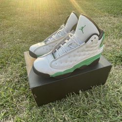 Air Jordan 13 “Pine Green”