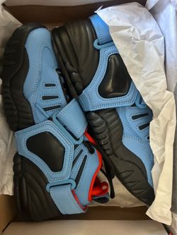 Tenis talla 7