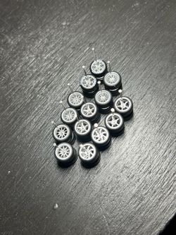 Hotwheels & Matchbox wheels 1:64