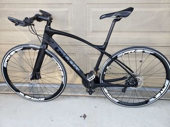 2017 Giant Road Bike Medium