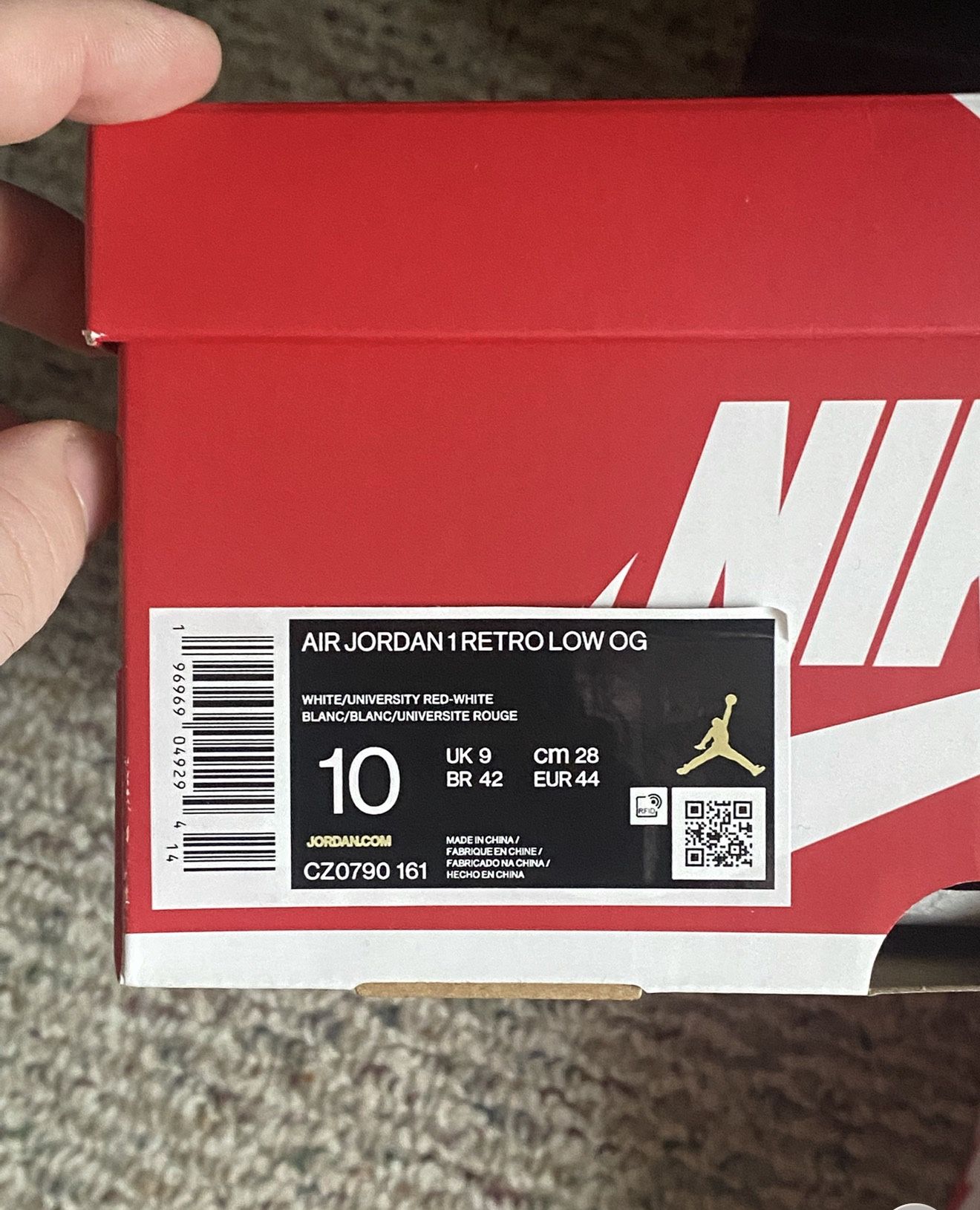 Jordan 1 low University red Size 10