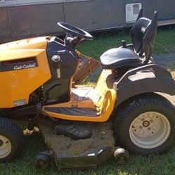 Cub Cadet Riding Mower 