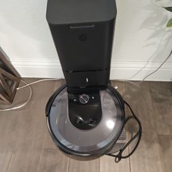 iRobot Roomba i7+ Robot Vacuum with Automatic Dirt Disposal
$319.00
Free shipping