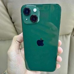 iPhone 13, Factory Unlocked,  Excellent Condition.  Like New 