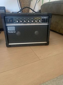 Roland JC-22
