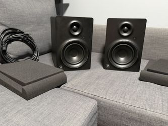 Mackie MR5 mk2 Studio Monitors (Speakers)