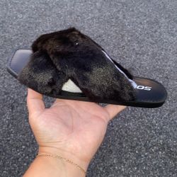 Black Furry Sandals