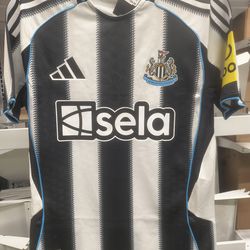 NewCastle United Jersey