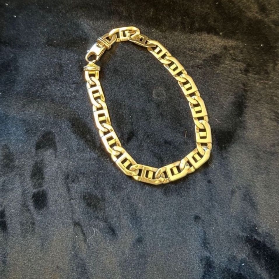 14k Gold Bracelets