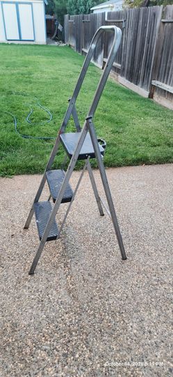36" folding ladder with safety bar.