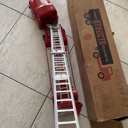 Antique Structo Hook & Ladder Toy Firetruck #260 