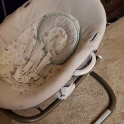 Electric Graco Baby Swing 