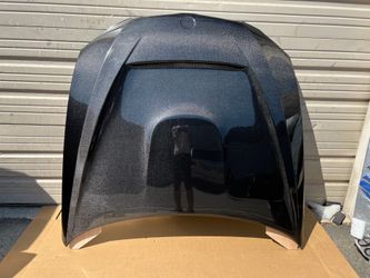 Brand New 2007 2008 2009 2010 BMW 3 Series E92 E93 VIS Racing GTS Style Carbon Fiber Vented Hood