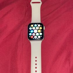 Apple Watch Series 4