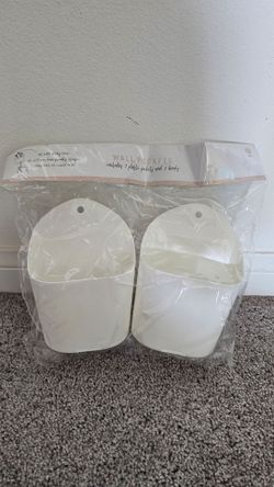 wall pocket for organization
