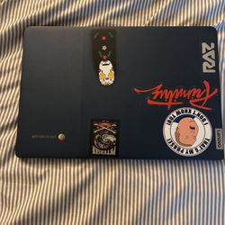 Laptop