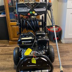 Professional 4200PSI 4GPM 212CC Gas Washing Machine