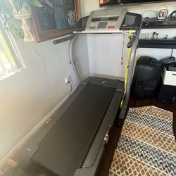 Nordic track Treadmill c2255