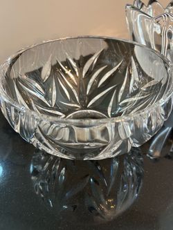 Crystal bowls and vase