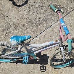 20" Huffy Too Fab White Bike