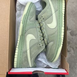 Nike Dunk Low Retro PRM Olive Green 