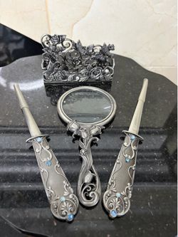 Silver-plated magnifier and 2 letter opener and napkin holder