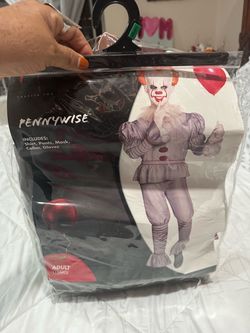 Pennywise costume
