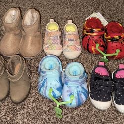 Girls shoes size 4c ask for prices