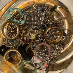 Costume/Vintage Jewlery