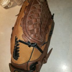 Mizuno 11.75" SureFit Foam Baseball Glove Prospect Series Pd $200

