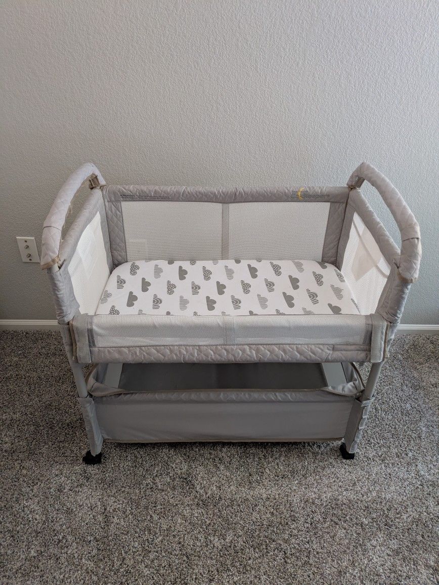 Arms Reach Baby Bassinet