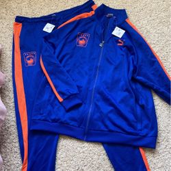 Men’s puma tracksuit