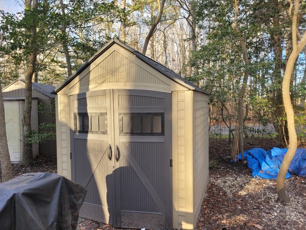 Rubbermaid Shed