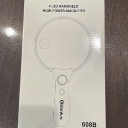 Brand New : Large Magnifying Glass with Light